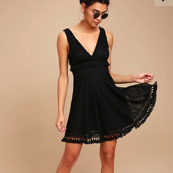 ALI & JAY Dresses & Skirts - Ali & Jay Kiss Me in the Candlelight Black Dress